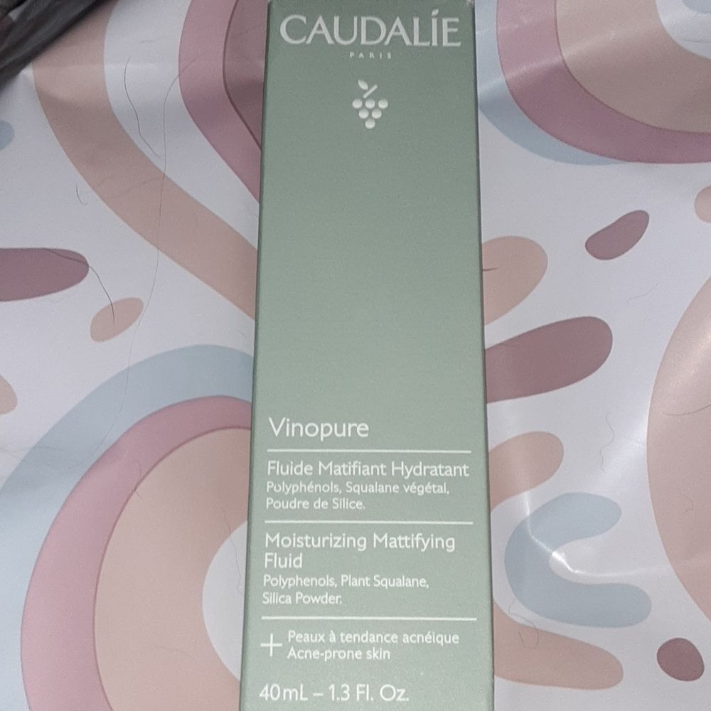 NEW Caudalie Paris Vinopure Moisturizing Mattifying Fluid